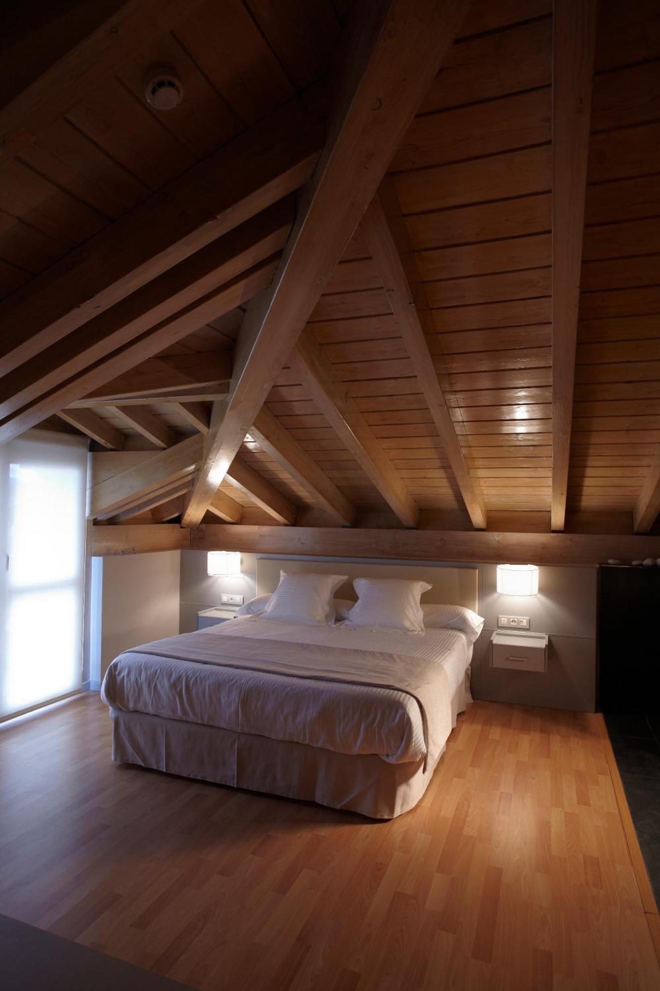 Hotel Nagusi Мургуия Экстерьер фото